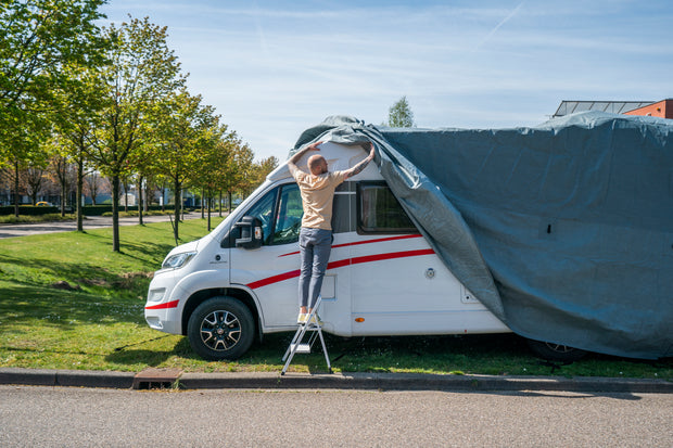 <h2>Housse de protection pour camping-car</h2>